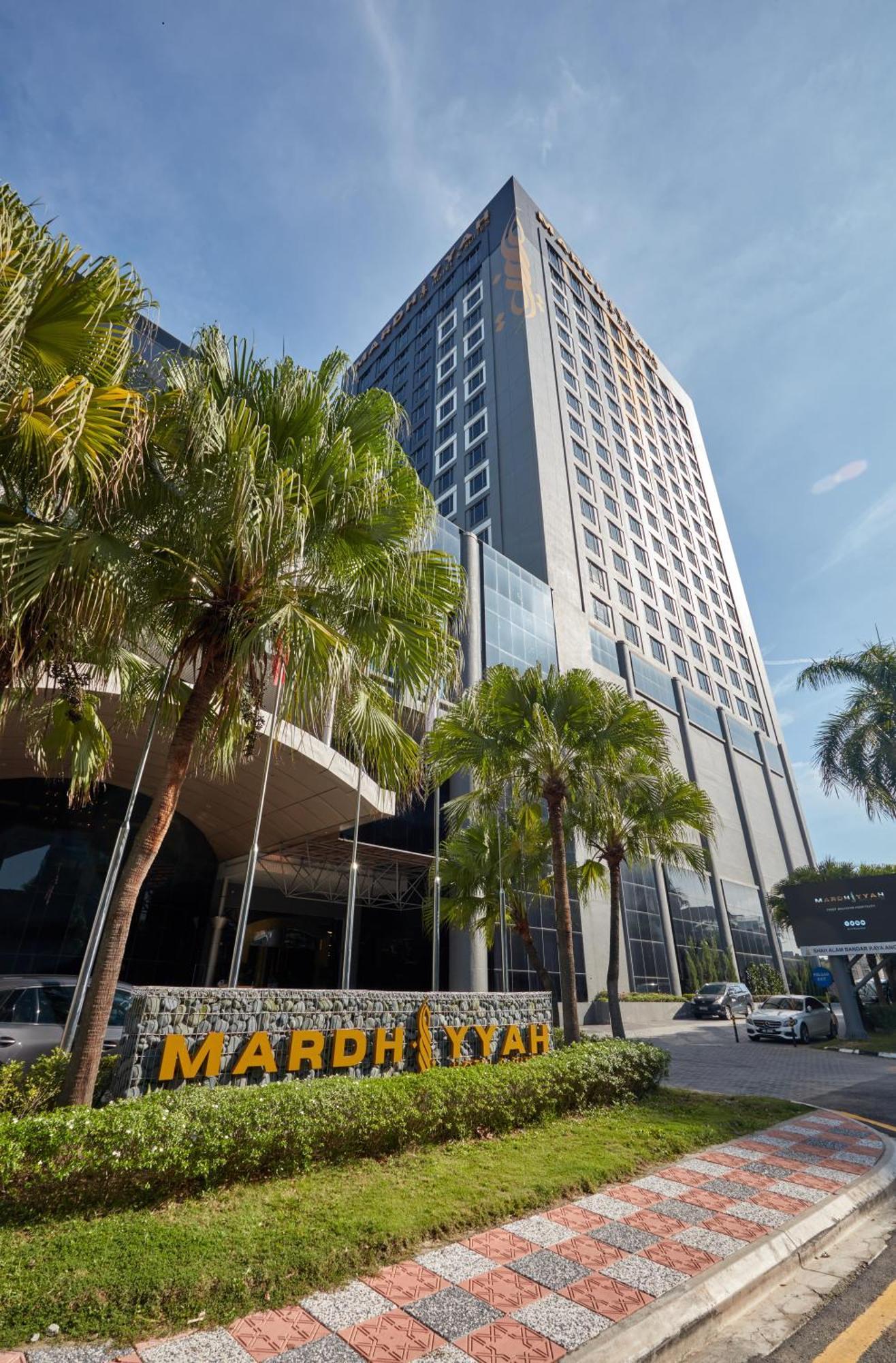 Mardhiyyah Hotel And Suites Shah Alam Exterior photo